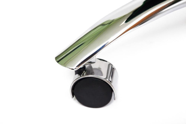 Кресло «Босс люкс» (Boss lux) (Искусственная чёрная кожа + Искусственная коричневая перфорированная кожа) фото № 9