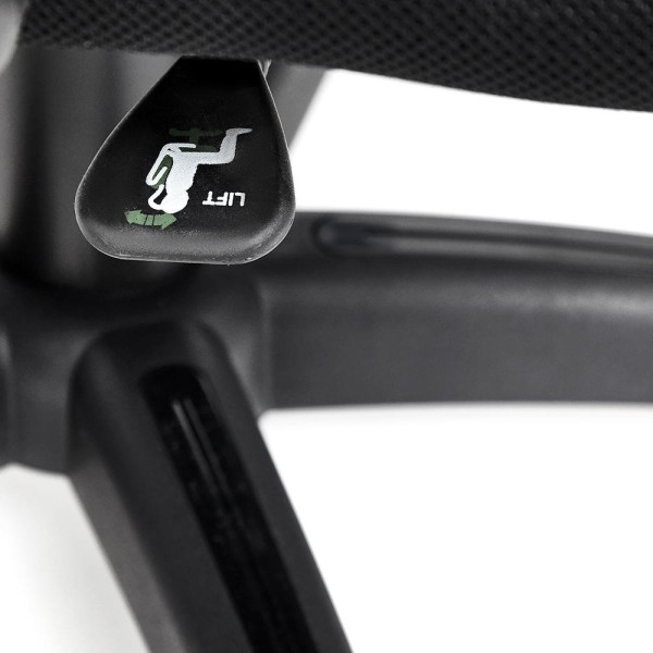 Кресло CHIEF (кож/зам/ткань, черный/черный стеганный/черный, 36-6/36-6/11) фото № 13