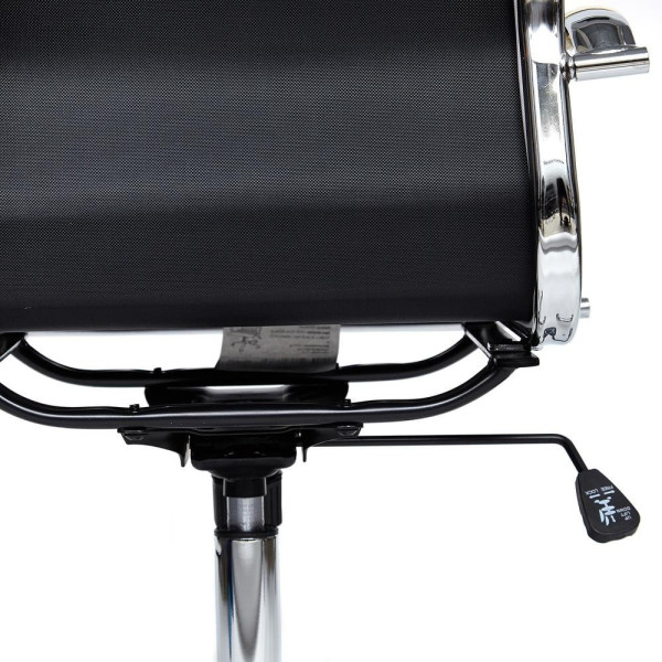 Кресло офисное TetChair «Urban» (Искусств. бежевая кожа) фото № 18