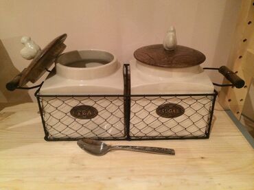 Керамические банки в металлической корзине для храненения чая и сахара Secret De Maison Chateau (С-1984) (Натуральный) в Ростове-на-Дону фото покупателя №1